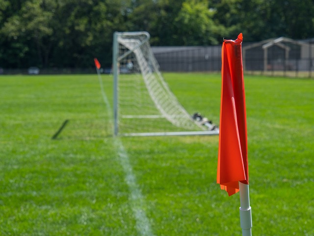 国米大战利物浦，巴萨PK法鹰，参与截图预测今夜欧冠的比分